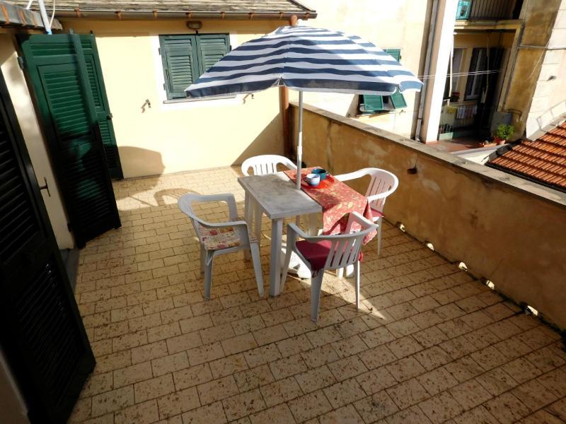 Terrazza Attrezzata, Леванто Экстерьер фото